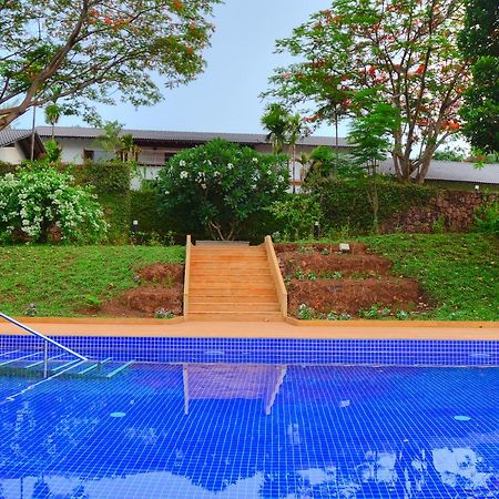 Avanilaya Villa Resort Goa Esterno foto